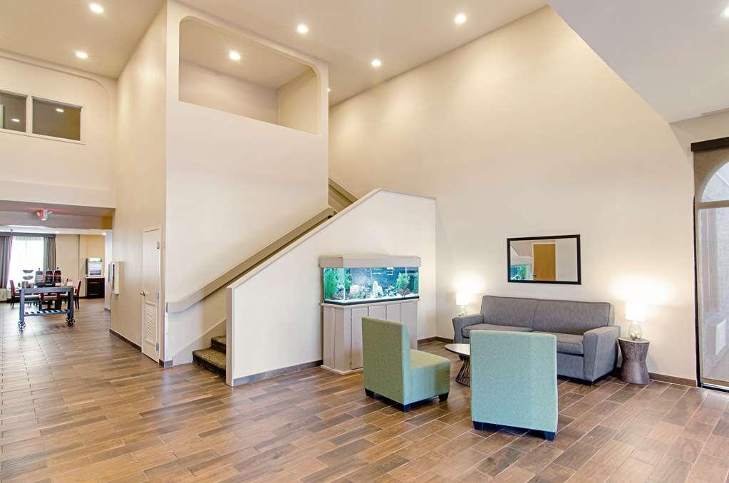 Quality Inn & Suites Near Tanger Outlet Mall Gonzales Interieur foto